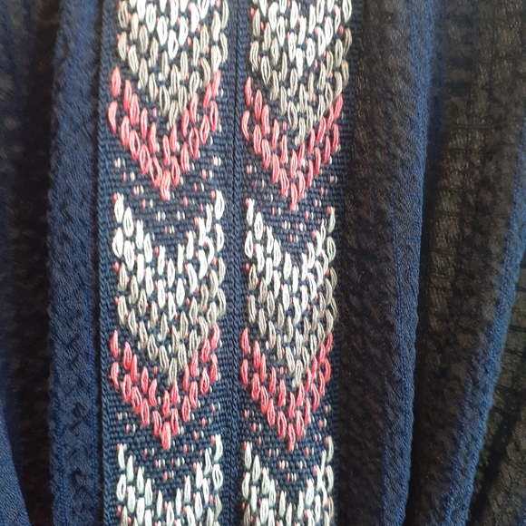 NEW YORK AND CO. BLUE TUNIC SZ MED D630 - Picture 3 of 15